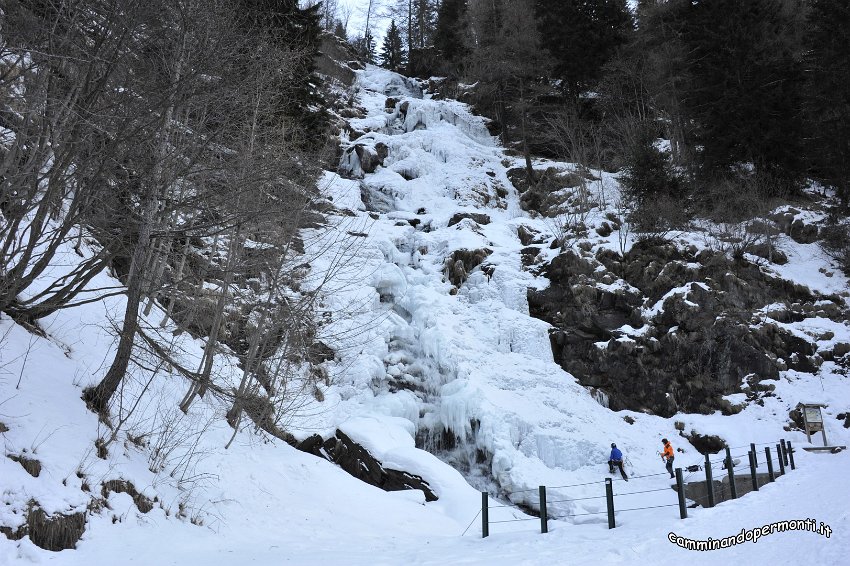 04 Cascata di Val Sambuzza.JPG